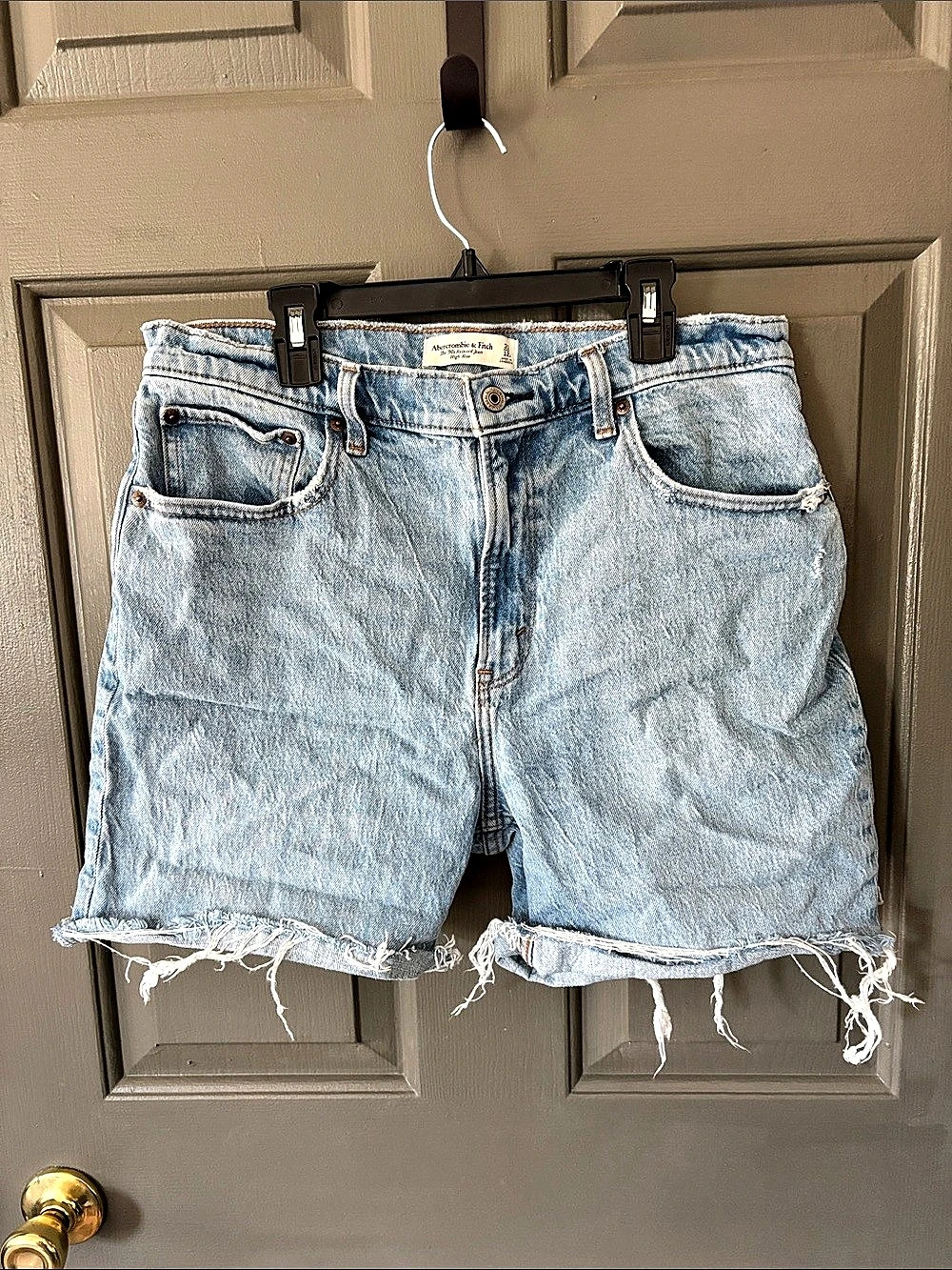 Abercrombie & Fitch The '90s Relaxed Jean High Rise Shorts Blue Waist 31